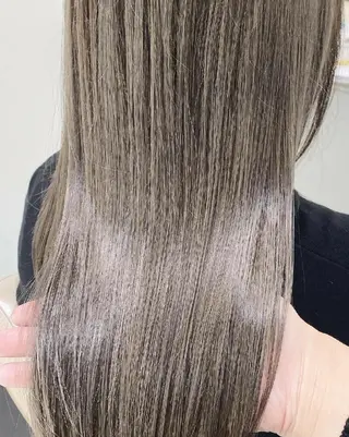 ロング カラー ＡＳＨ 大宮のヘアスタイル