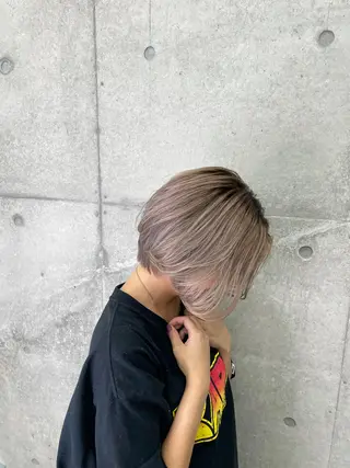 ショート Blonde nagoya sakae所属・岡留 愛美のヘアスタイル