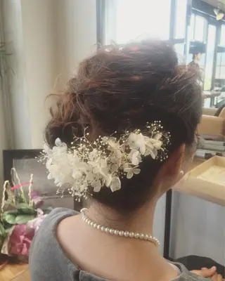 ショート ミディアム ヘアアレンジ conne& ririのヘアスタイル