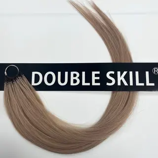 パピヨンロゼ デザインカラーのヘアスタイル