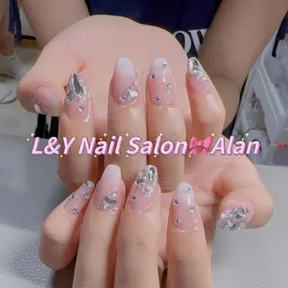 ネイル L&Y Nail🎀 思雪のネイルデザイン