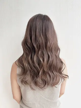 ロング 佐藤 森夏のヘアスタイル