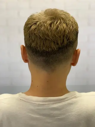 ショート メンズ 田中 心のヘアスタイル
