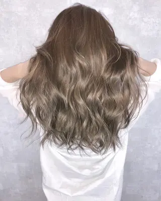 ロング カラー レイヤーカット BLend 渋谷のヘアスタイル
