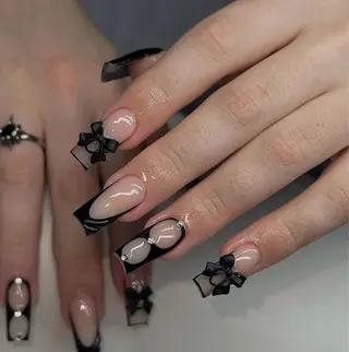 ネイル Kawaii Nail Salon所属・Kawaii-jp Tomisatoのネイルデザイン