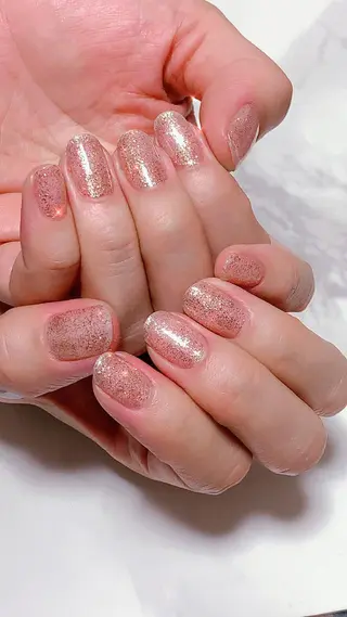 ネイル atelier chic+所属・atelier chic+のネイルデザイン