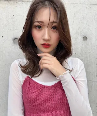 ミディアム カラー ヘアアレンジ 山下 加織のヘアスタイル