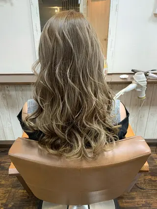 ロング カラー est hair Ameri 松戸西口店所属・est  店長 ✂︎高橋✂︎のヘアスタイル
