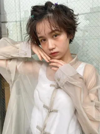 ショート カラー irwi/イルウィ所属・miku🎀門前仲町 ブリーチ・レイヤーのヘアスタイル