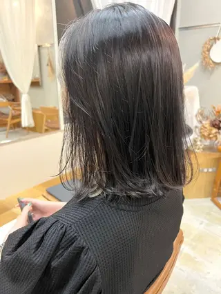 カラー 🌸花屋併設🌸石垣 友基のヘアスタイル