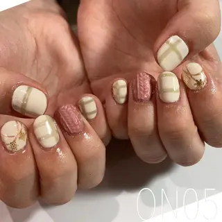 ネイル 園 寛子 （ネイリスト）のネイルデザイン