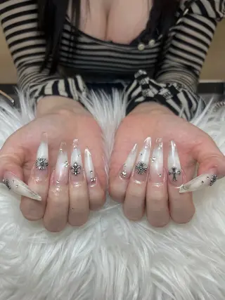 ネイル Noiranail_ studioのネイルデザイン