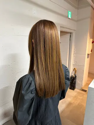 セミロング ハイライト/ ブリーチ😈小倉😈のヘアスタイル