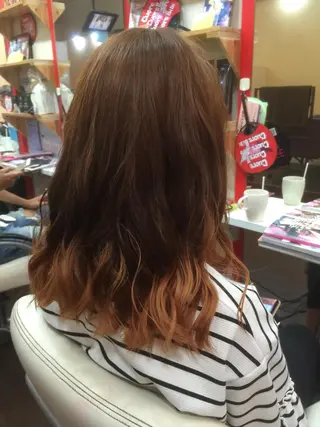 セミロング カラー たけい ゆうきのヘアスタイル