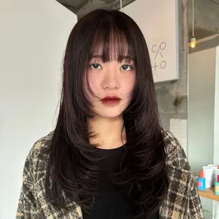 ロング mirai/ブリーチ ダブルカラーのヘアスタイル