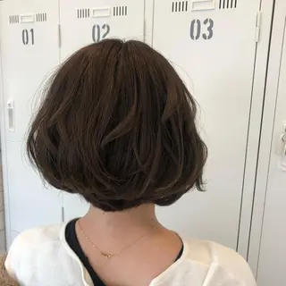 ショート カラー Zina 梅田店 レイヤー/Miyuのヘアスタイル