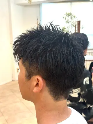 ショート メンズ スパイキー/ ピンパーマ/緑川雄也のヘアスタイル