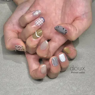 ネイル doux. nailのネイルデザイン