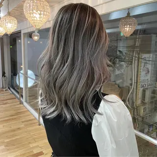 セミロング カラー Tao所属・藤川 大智のヘアスタイル