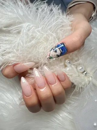 ネイル 💅ネイルハウス🏡 🎀TOMO🎀のネイルデザイン