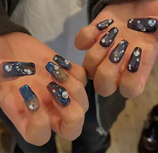 ネイル 文 /個性派ネイルのネイルデザイン