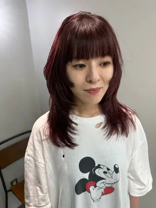 セミロング ウルフカットモデル 🧃Shionのヘアスタイル