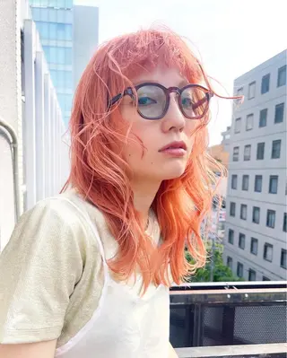 セミロング カラー AiM 大名　似合わせカットのヘアスタイル