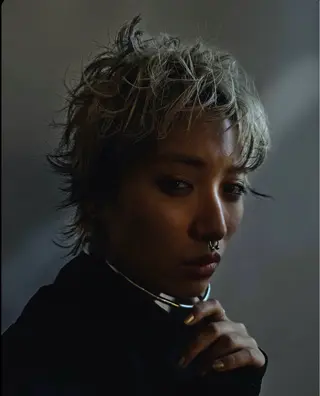 ショート 齊藤政太 顔周り カット 透明感カラーのヘアスタイル