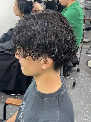 パーマ メンズ パーマ/ダブルカラー ブリーチ⭐️海斗のヘアスタイル