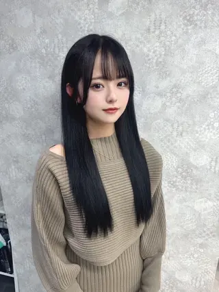 ロング カラー 韓国ヘア特化💍 tiam💍ブリーチのヘアスタイル