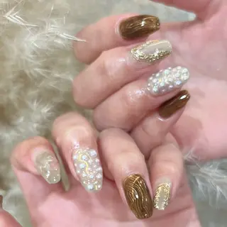 ネイル shio ♡ 12月予約受付中のネイルデザイン