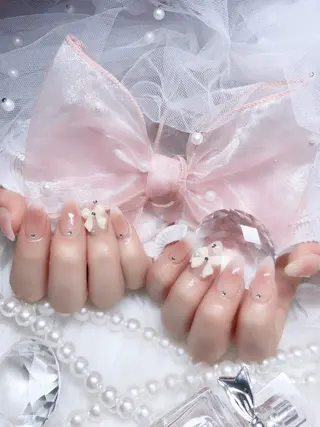 ネイル Yudia🦋 azuのネイルデザイン