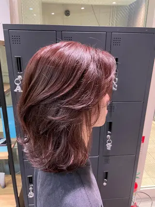ミディアム カラー レイヤーカット特化✨ ケンジのヘアスタイル
