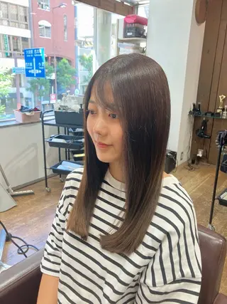 ロング TAYA 心斎橋所属・山本 聖真のヘアスタイル