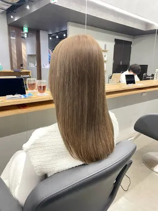 セミロング ひより ／Nのヘアスタイル