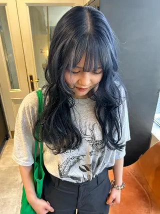 ロング カラー sliver renのヘアスタイル