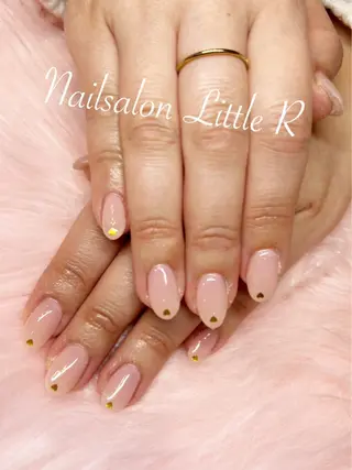 ミディアム Nailsalon Little Rのネイルデザイン