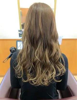 ロング カラー 長瀬 燎哉のヘアスタイル