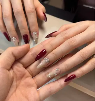 ネイル yuri nail salon所属・Yuri ユリのネイルデザイン
