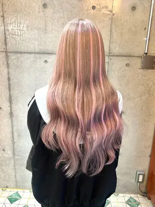 ロング 西川 凜のヘアスタイル