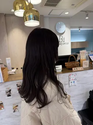 カラー 🦋チバ ミユカ🦋のヘアスタイル