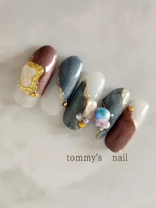 ネイル tommy's nail所属・福岡/若よもぎ蒸し 全身美容が叶うサロンのネイルデザイン