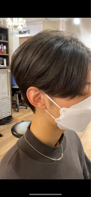 メンズ 柏のセンターパート のプロ関口 柊太のヘアスタイル