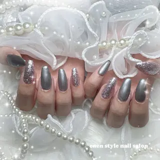 ネイル enenstyle Porcelarts & Nail Salon所属・enenstyle あやの💌のネイルデザイン