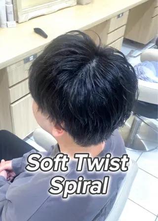 ミディアム メンズ ✨美髪の錬金術師🧙 縮毛矯正/嶽 涼太のヘアスタイル