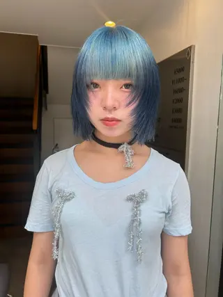 ショート カラー hen所属・心斎橋/レイヤー/ ブリーチ/モエのヘアスタイル