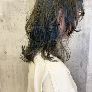 ミディアム カラー ﾊｲﾄｰﾝ/ｼｮｰﾄ 村上淳乃🐥のヘアスタイル