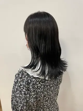 ミディアム 1/f hair space所属・河口 友里のヘアスタイル