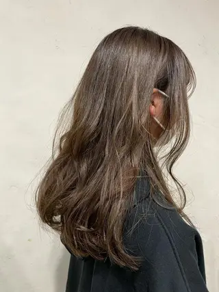 ロング カラー 高橋 りかのヘアスタイル