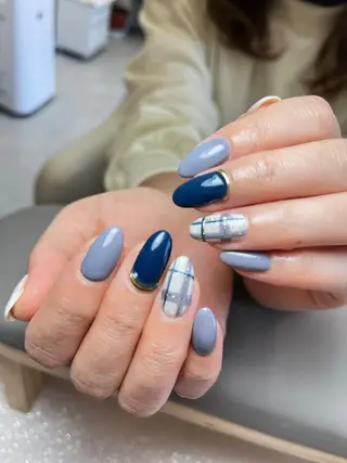 ネイル Flowerネイルサロン所属・. yukiのネイルデザイン